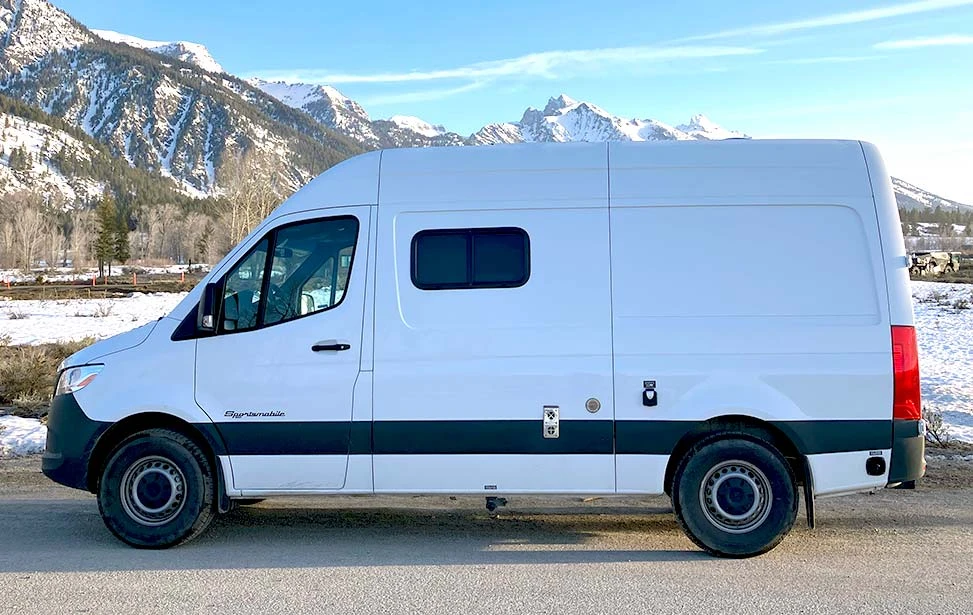 The Treasure Chaser, side view